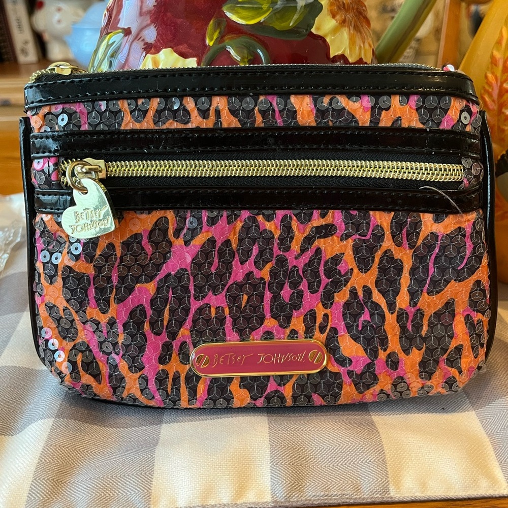 Betsey‎ Johnson Brazil Collection Sequin Cheetah print wristlet